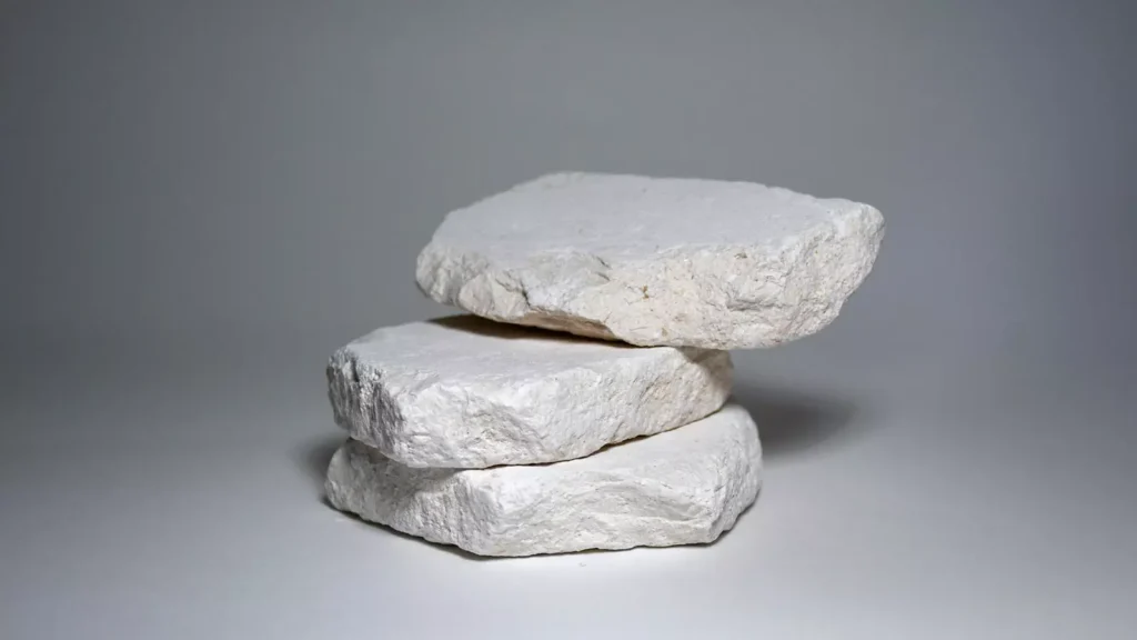 Distribución de carga mineral natural para la industria