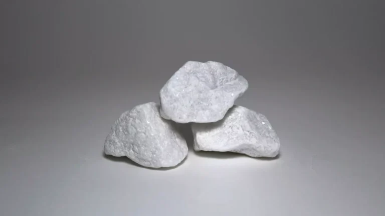 Fabricación de minerales industriales para pinturas y recubrimientos