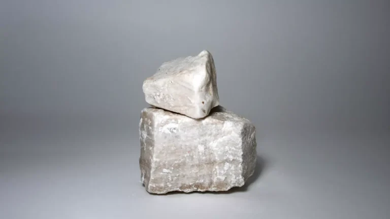 Materias primas minerales para morteros, adhesivos y materiales técnicos